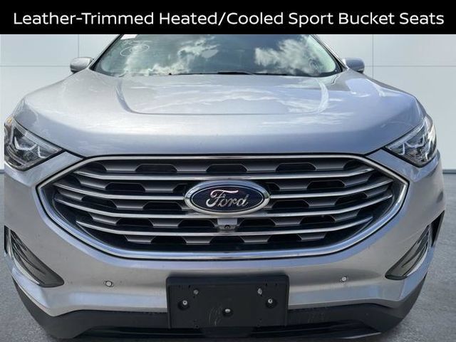 Used 2022 Ford Edge Titanium w/ Equipment Group 301A AWD/4WD image 15