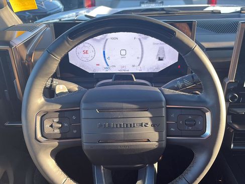 Used 2025 GMC Hummer EV 3X w/ LPO, Sport Package image 35