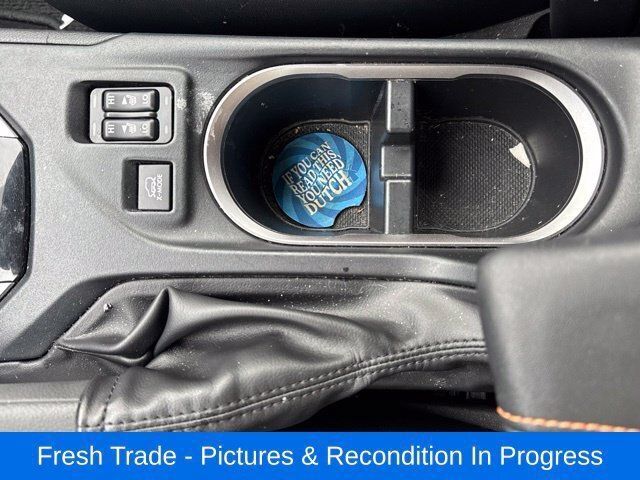 Used 2020 Subaru Crosstrek 2.0i Limited w/ Moonroof Package AWD/4WD image 13