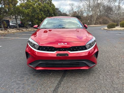 Certified 2024 Kia Forte LXS image 8