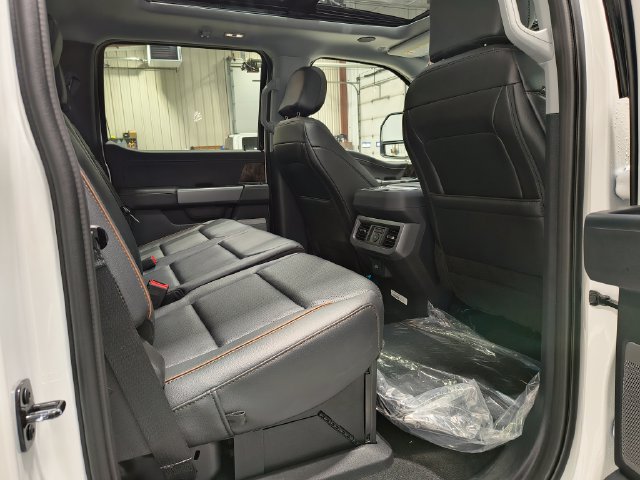 New 2026 Ford F350 Lariat w/ Black Appearance Package AWD/4WD image 32
