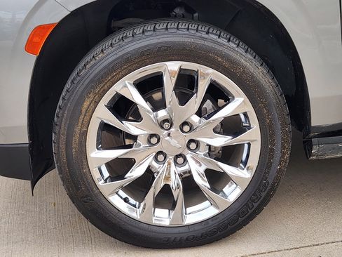 Used 2023 Chevrolet Tahoe High Country w/ Premium Package 2 image 10