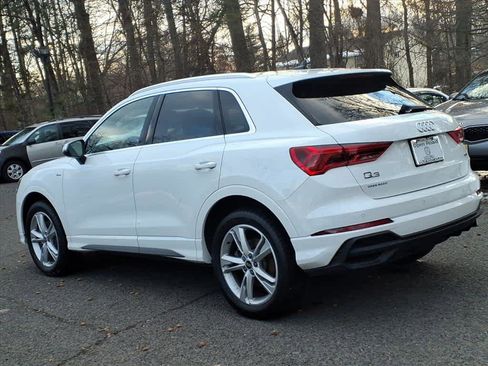 Used 2023 Audi Q3 2.0T Premium w/ Convenience Package image 4