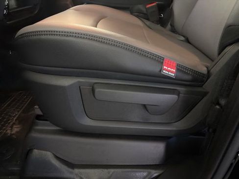 New 2026 RAM 2500 Tradesman AWD/4WD image 24