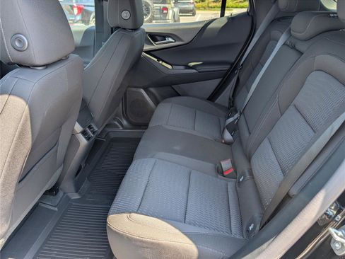 New 2026 Chevrolet Equinox LT w/ Safety and Technology Package AWD/4WD image 10