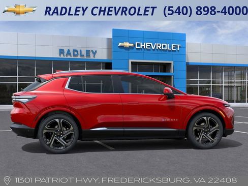 New 2025 Chevrolet Equinox EV LT w/ Convenience Package II image 5