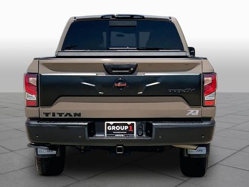 Used 2021 Nissan Titan PRO-4X w/ Pro-4x Convenience Package AWD/4WD image 5
