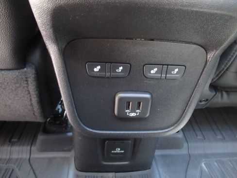 Used 2022 GMC Terrain Denali w/ LPO, Floor Liner Package AWD/4WD image 13