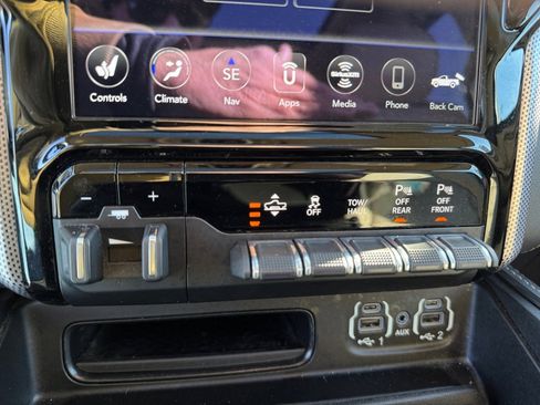 Used 2020 RAM 1500 Limited image 20