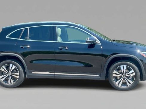 Used 2024 Mercedes-Benz GLA 250 4MATIC image 8