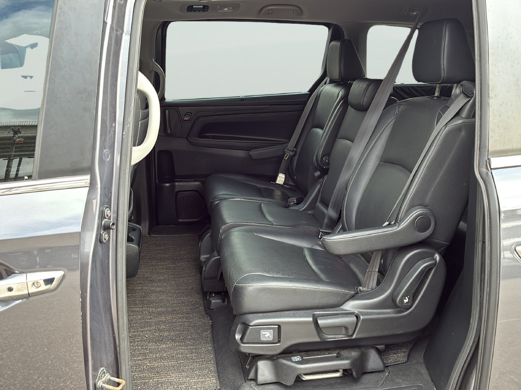 Used 2022 Honda Odyssey Touring image 16