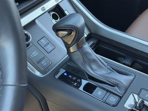 Used 2024 Lexus GX 550 w/ Cold Area Package image 17