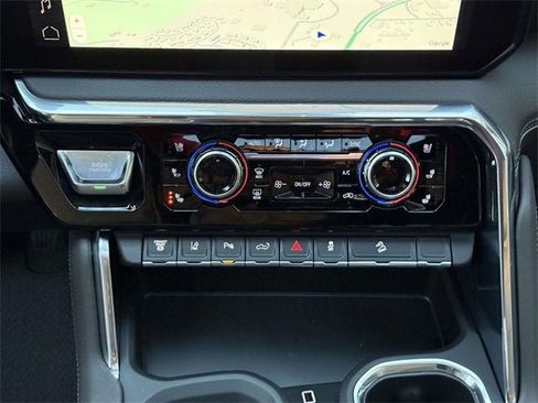 New 2026 GMC Sierra 2500 Denali w/ Denali Reserve Package image 14