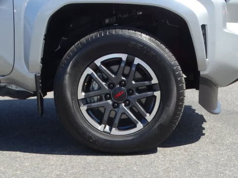 Used 2024 Toyota Tacoma TRD Sport image 8