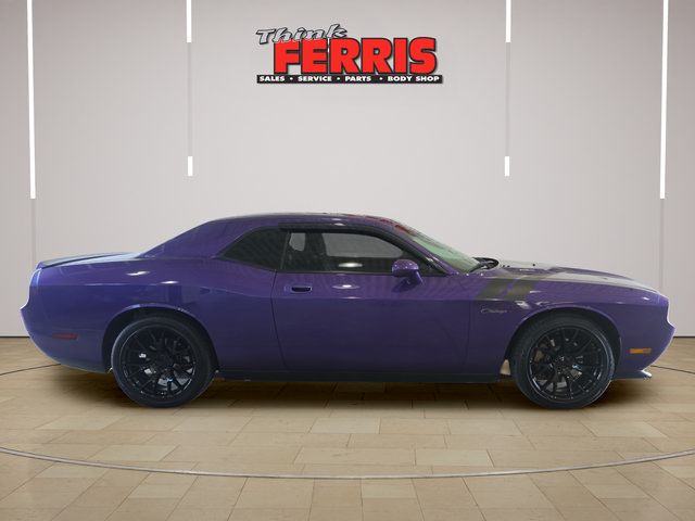 Used 2010 Dodge Challenger R/T RWD image 6