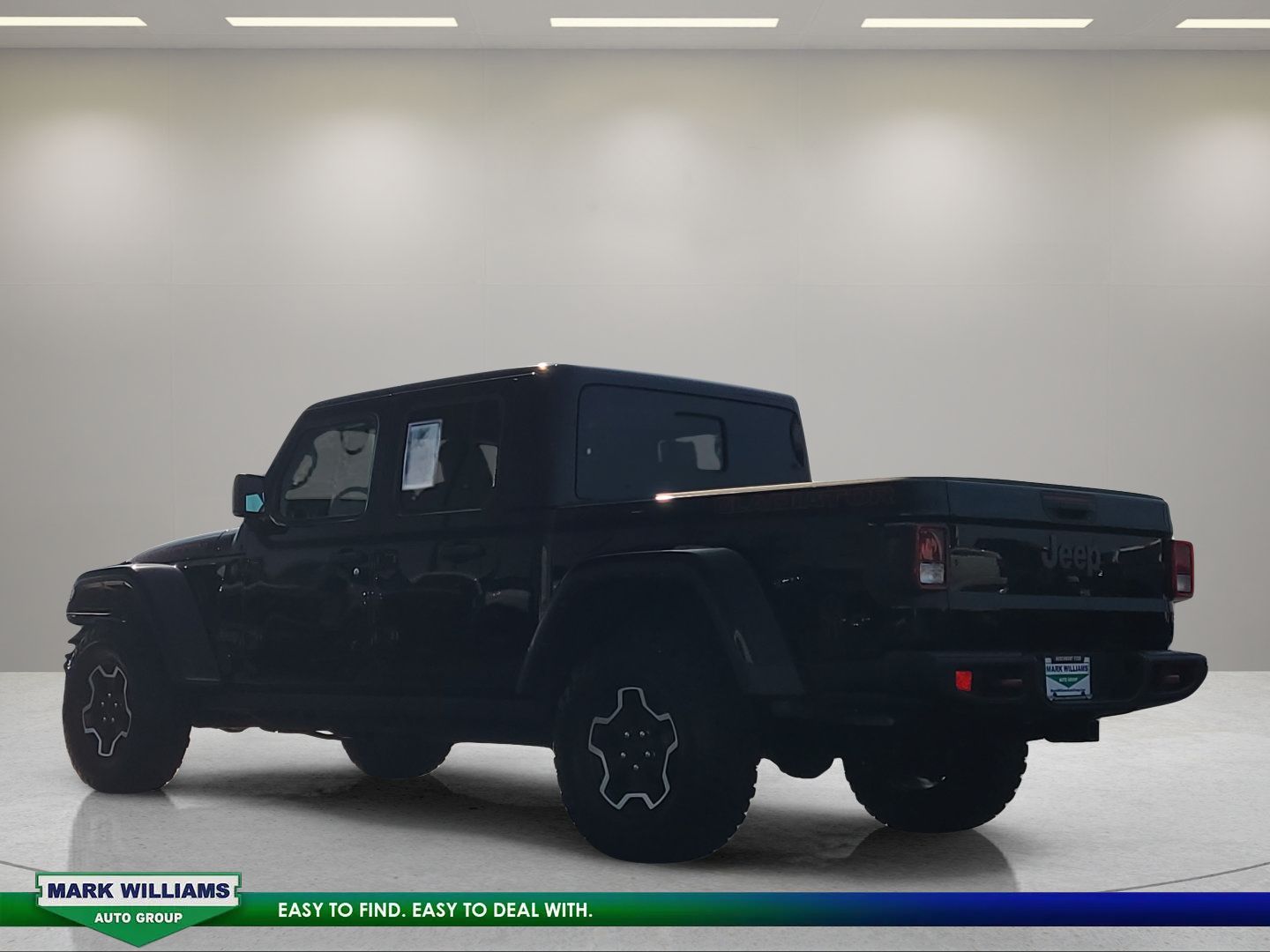 Used 2022 Jeep Gladiator Rubicon w/ Cold Weather Group AWD/4WD image 6