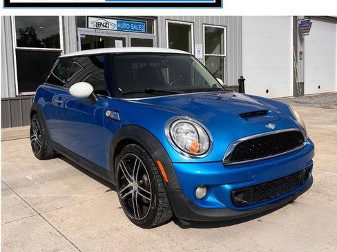 Used 2011 MINI Cooper S FWD image 1