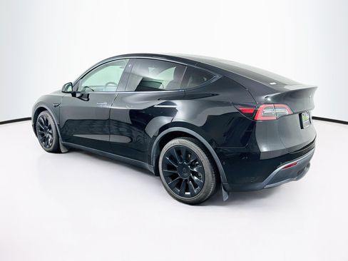 Used 2022 Tesla Model Y Long Range AWD/4WD image 5