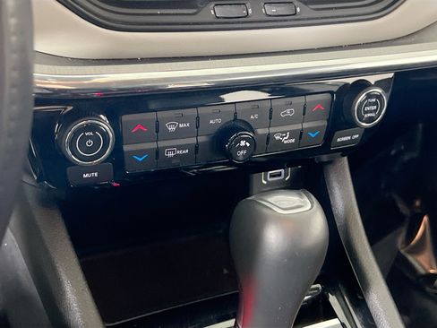 Used 2022 Jeep Compass Limited AWD/4WD image 15