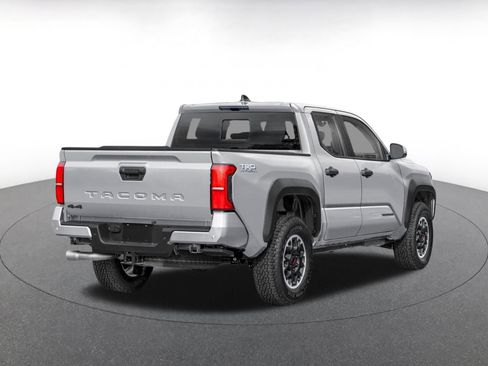 Used 2025 Toyota Tacoma TRD Off-Road AWD/4WD image 2
