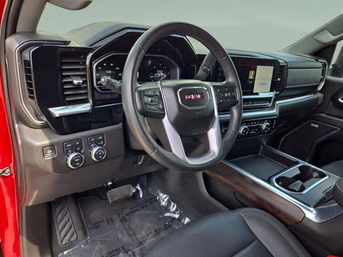 Used 2024 GMC Sierra 2500 SLT w/ SLT Premium Package image 34