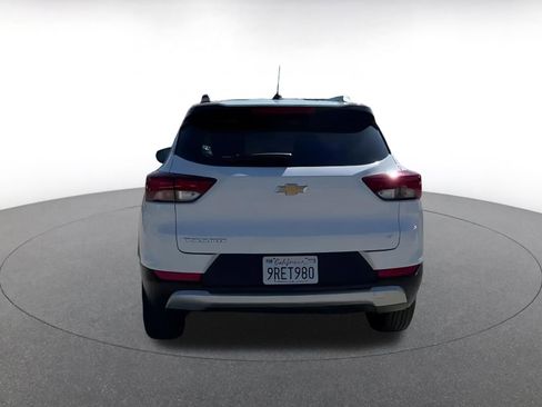 Used 2025 Chevrolet TrailBlazer LT image 12