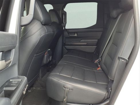 Used 2024 Toyota Tacoma SR5 image 18