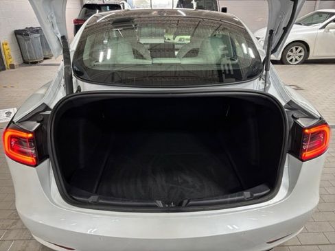 Used 2022 Tesla Model 3 Base image 25