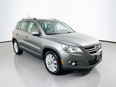 Used 2011 Volkswagen Tiguan SE