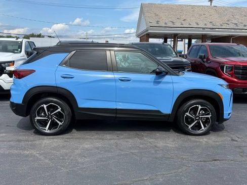 Used 2023 Chevrolet TrailBlazer RS w/ Convenience Package AWD/4WD image 8