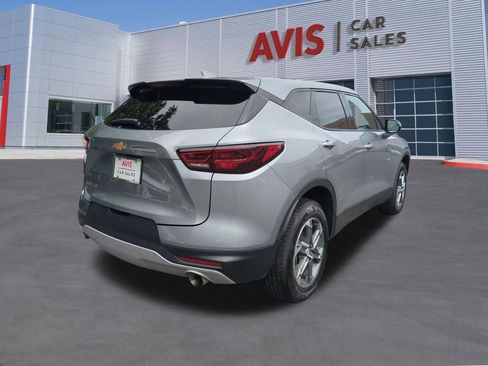 Used 2025 Chevrolet Blazer LT FWD image 6