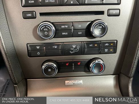 Used 2014 Ford Mustang GT Premium w/ Comfort Package RWD image 28