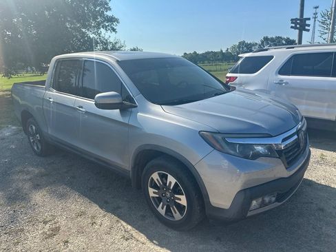 Used 2017 Honda Ridgeline RTL-E image 2