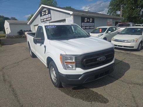 Used 2022 Ford F150 XL w/ Equipment Group 101A High RWD image 2