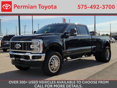 Used 2024 Ford F350 Lariat w/ Lariat Ultimate Package AWD/4WD image 1