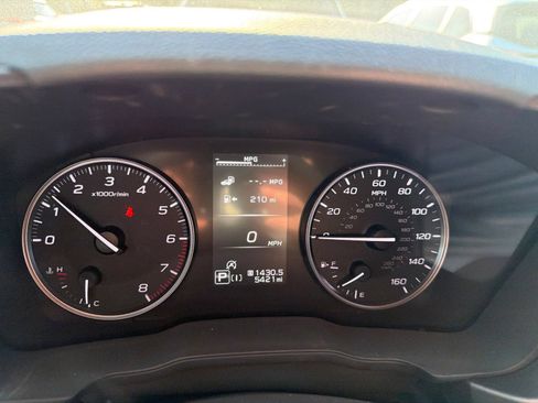Used 2026 Subaru Forester Premium AWD/4WD image 2