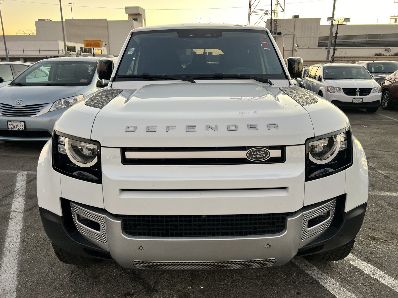 Used 2020 Land Rover Defender 110 S AWD/4WD image 3
