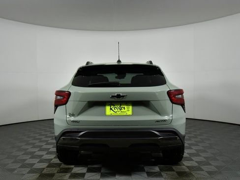 New 2026 Chevrolet Trax ACTIV w/ Driver Confidence Package image 12