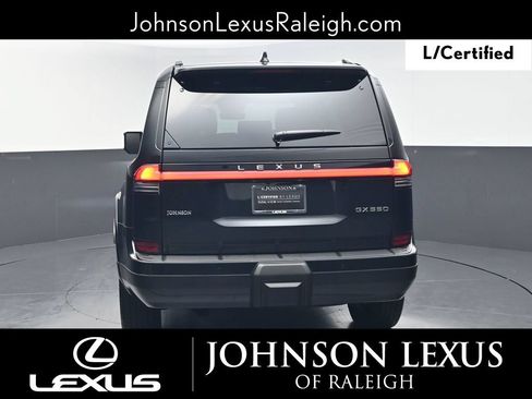 Used 2025 Lexus GX 550 w/ Cold Area Package AWD/4WD image 8