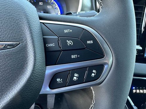 New 2026 Chrysler Voyager LX image 28