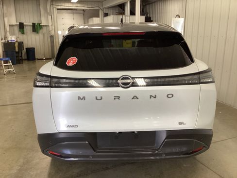 Used 2025 Nissan Murano SL AWD/4WD image 4