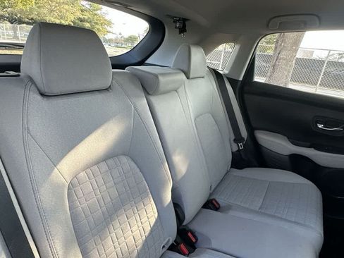 Used 2025 Honda HR-V LX image 26