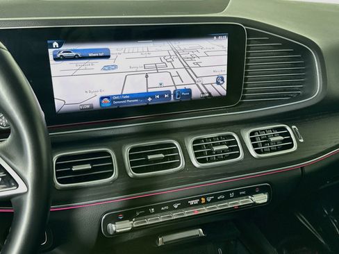 Used 2025 Mercedes-Benz GLE 350 4MATIC image 18