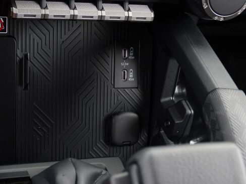 New 2025 Toyota 4Runner TRD Off-Road Premium image 23