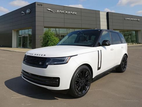 New 2026 Land Rover Range Rover SE image 35