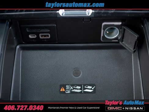 Used 2021 GMC Yukon Denali w/ Advanced Technology Package image 24