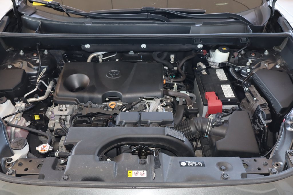 Used 2020 Toyota RAV4 XLE FWD image 44