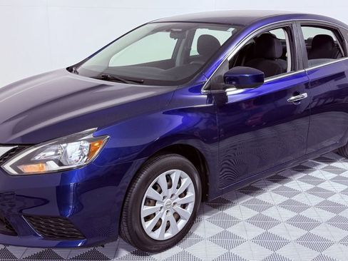 Used 2019 Nissan Sentra S image 7
