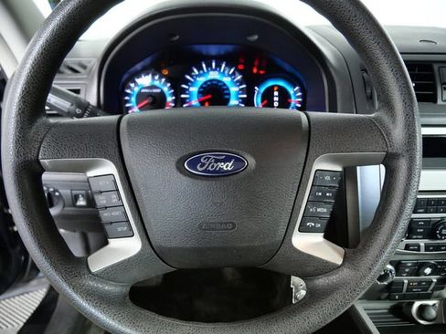 Used 2010 Ford Fusion SE FWD image 20