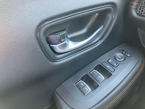 Certified 2024 Honda HR-V Sport image 32